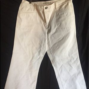 Tommy Hilfiger Woman’s White Capri Jeans Size 12